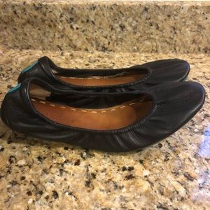 Matte Black Tieks Size 9